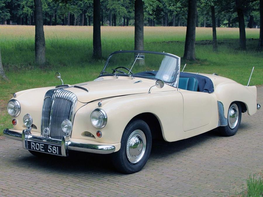  Daimler Conquest Roadster 1953 года  (фото 1 из 10)